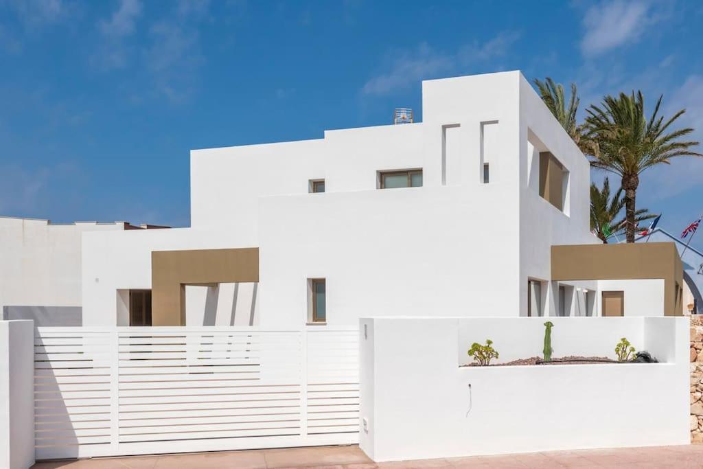 Villa Noka Cala'N Blanes  Eksteriør billede